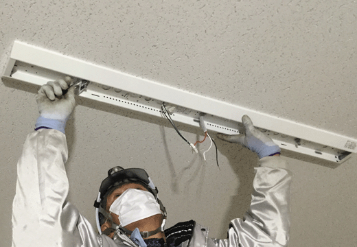 電気通信工事作業２